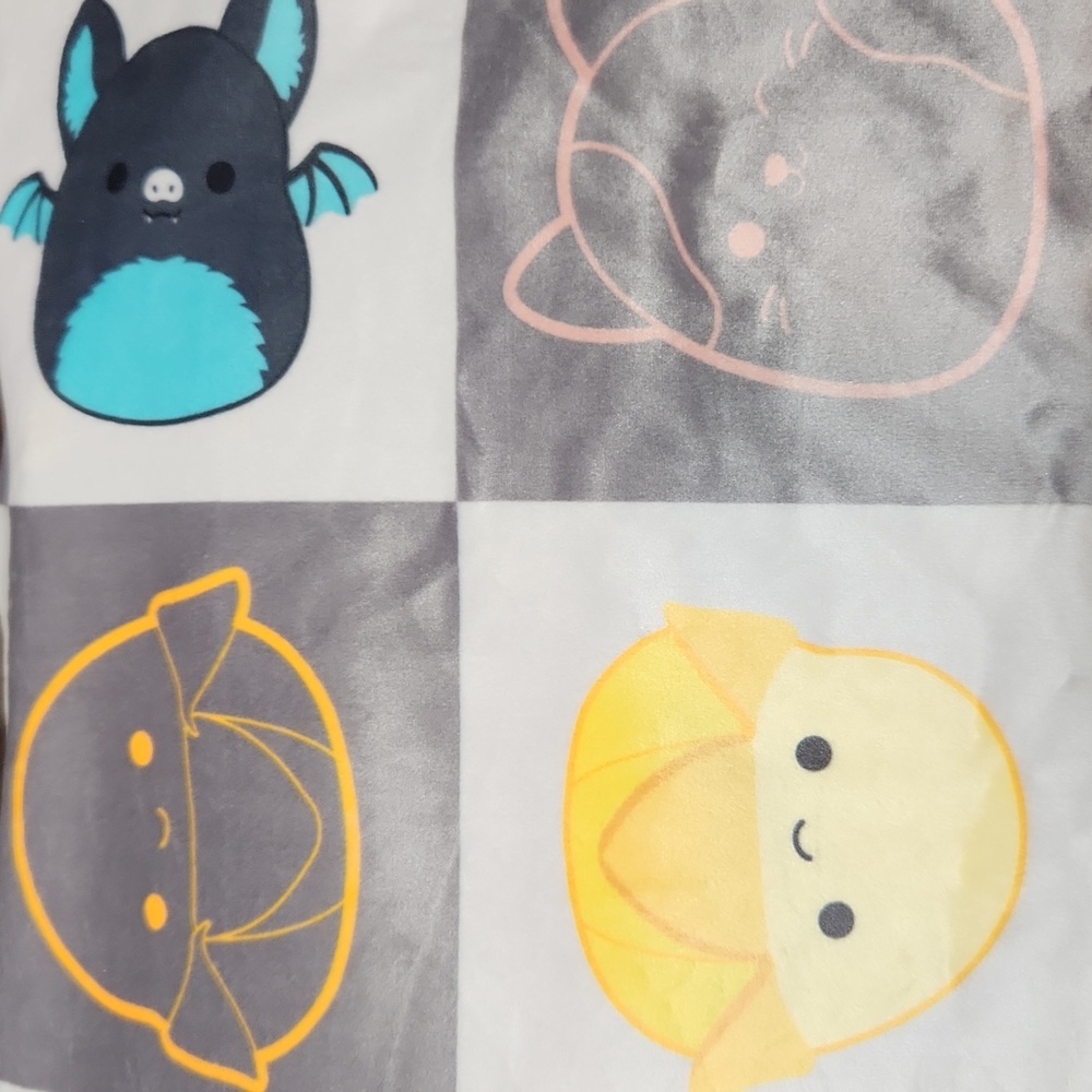 SQUISHMALLOWS ultra Soft Pillow Cases  Each Comes With A SMALL SQUISHMALLOW. - Picture 11 of 16